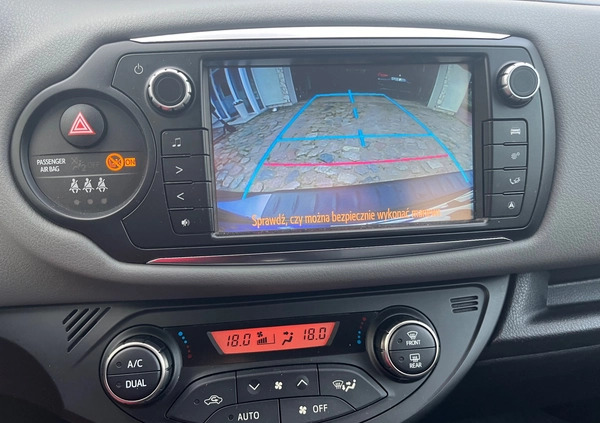 Toyota Yaris cena 42990 przebieg: 91000, rok produkcji 2014 z Kartuzy małe 277
